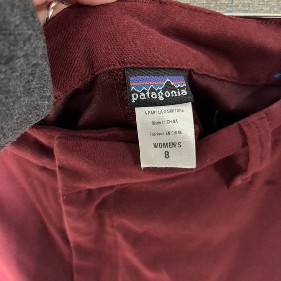 Patagonia womens 8 red cropped pants - Picture 3 of 3